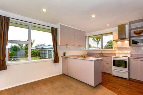 Photo of property in 16 Wendover Street, Bishopdale, Christchurch, 8053