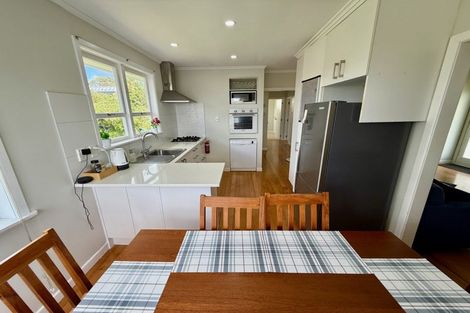 Photo of property in 51 Woodford Avenue, Henderson, Auckland, 0610