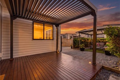 Photo of property in 10 Sophie Lane, Henderson, Auckland, 0612