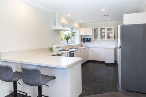 Photo of property in 70 Kennedys Bush Road, Halswell, Christchurch, 8025