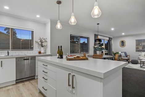 Photo of property in 48 Falcon Drive, Welcome Bay, Tauranga, 3112