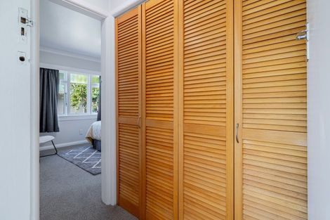 Photo of property in 14 Napier Road, Terrace End, Palmerston North, 4410