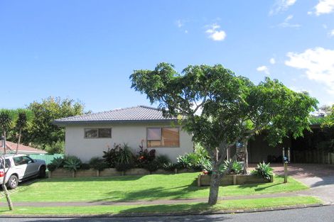 Photo of property in 3 Imogene Way, Half Moon Bay, Auckland, 2012