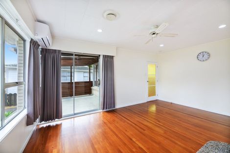 Photo of property in 56 Fitzwater Place, Henderson, Auckland, 0612