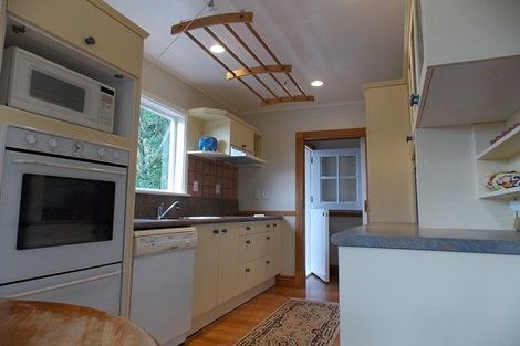 Photo of property in 15 Doris Gordon Crescent, Crofton Downs, Wellington, 6035