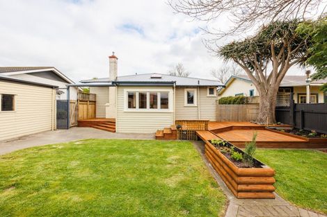 Photo of property in 8 Karamu Avenue, Takaro, Palmerston North, 4410