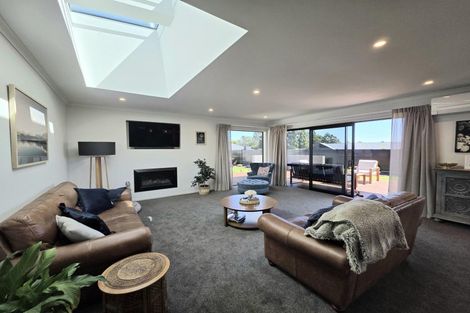 Photo of property in 18 Avoca Drive, Waiareka Junction, Oamaru, 9401