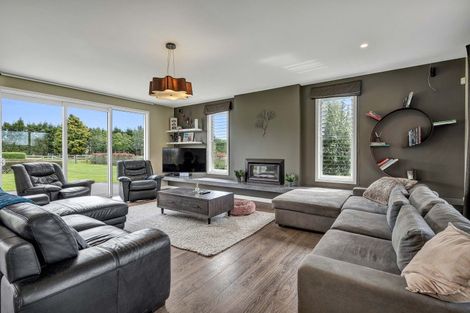 Photo of property in 50a Richmond Road, Brixton, New Plymouth, 4373