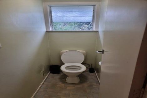 Photo of property in 84 Monarch Avenue, Hillcrest, Auckland, 0627