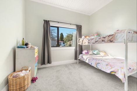 Photo of property in 8 Helena Street, Lumsden, 9730