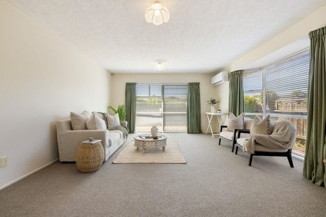 Photo of property in 1/216 Greers Road, Bryndwr, Christchurch, 8053