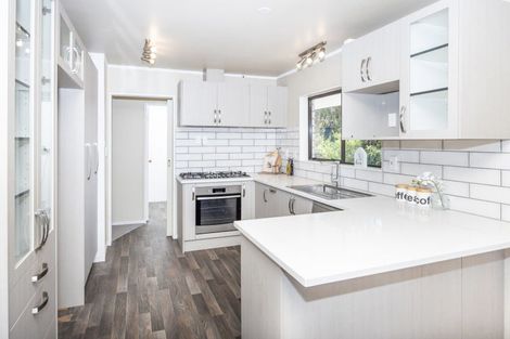 Photo of property in 2 Horoeka Court, Pukete, Hamilton, 3200