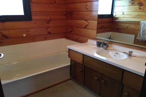 Photo of property in 3 Tasman Road, Otaki Beach, Otaki, 5512