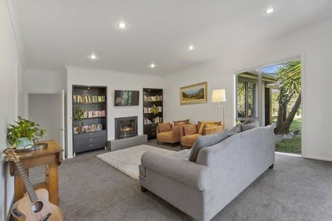 Photo of property in 25 Montebello Avenue, Stoke, Nelson, 7011