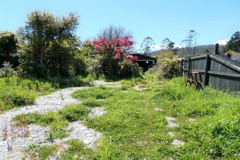 Photo of property in 16 Inverness Street, Dunollie, Runanga, 7803