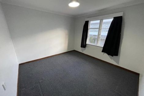 Photo of property in 17 Matipo Street, Takaro, Palmerston North, 4410