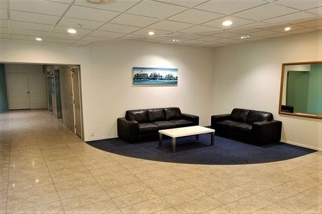 Photo of property in Terrace Tower Apartments, 10e/126 The Terrace, Wellington Central, Wellington, 6011