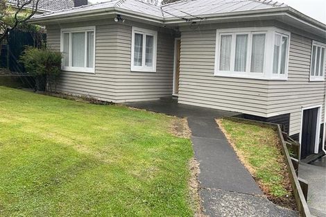 Photo of property in 5a Scotts Road, Manurewa East, Auckland, 2102
