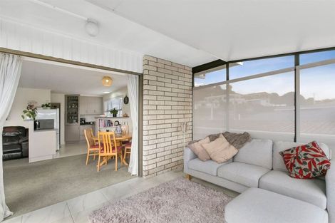 Photo of property in 10a Annandale Street, Lynmouth, New Plymouth, 4310