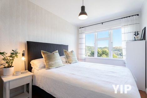 Photo of property in 33 Chesterton Street, Johnsonville, Wellington, 6037