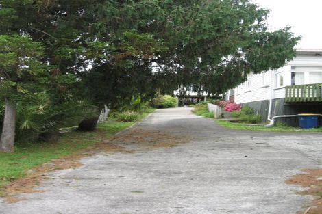 Photo of property in 4120b Great North Road, Glen Eden, Auckland, 0602