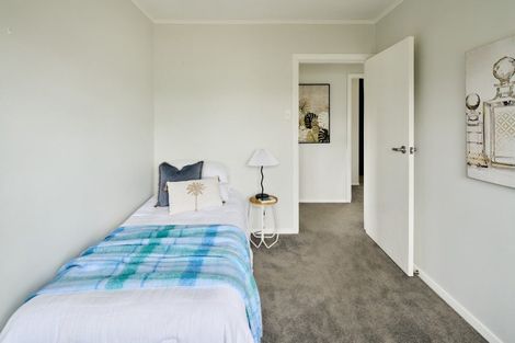 Photo of property in 7 Whakataki Grove, Waiwhetu, Lower Hutt, 5010