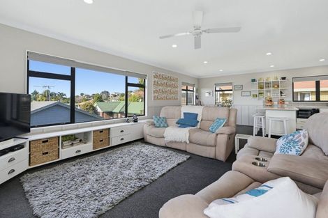 Photo of property in 6a Taramea Rise, Pyes Pa, Tauranga, 3112