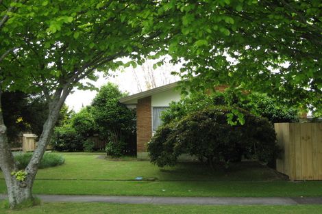 Photo of property in 1/28 Kindergarten Drive, Conifer Grove, Takanini, 2112