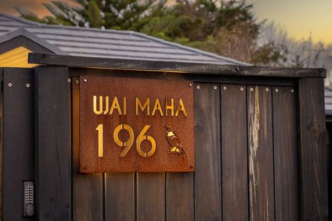Photo of property in 196 Tutere Street, Waikanae Beach, Waikanae, 5036