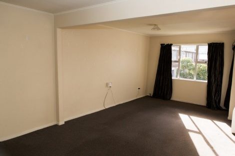 Photo of property in 9/11 Trafalgar Street, Johnsonville, Wellington, 6037