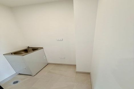 Photo of property in 48 Evans Road, Weymouth, Auckland, 2103