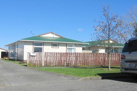 Photo of property in 18 Awatea Street, Levin, 5510