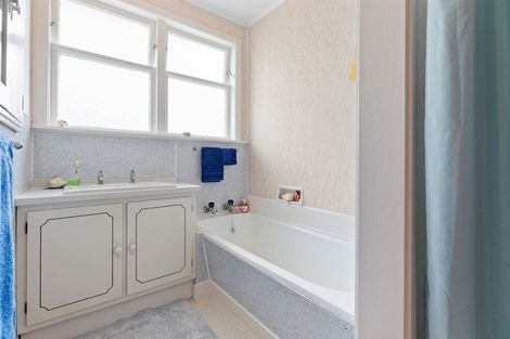 Photo of property in 451 Fraser Street, Parkvale, Tauranga, 3112