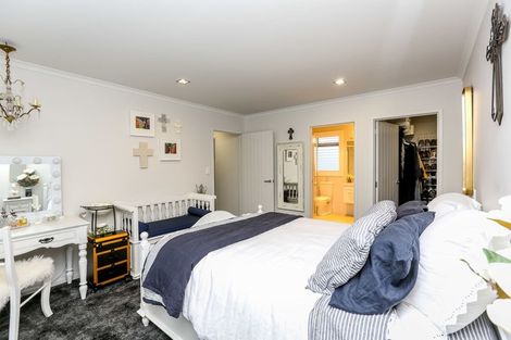 Photo of property in 16 Buller Street, New Plymouth, 4310