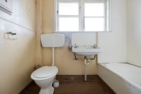 Photo of property in 8 Gardiner Place, Fairfield, Hamilton, 3214