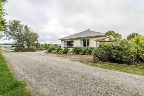 Photo of property in 155 Tussock Creek Grove Bush Road, Grove Bush, Invercargill, 9872