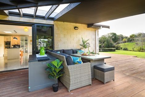 Photo of property in 49 Parrs Road, Bunnythorpe, Palmerston North, 4470