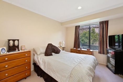 Photo of property in 11 Toledo Avenue, Henderson, Auckland, 0612