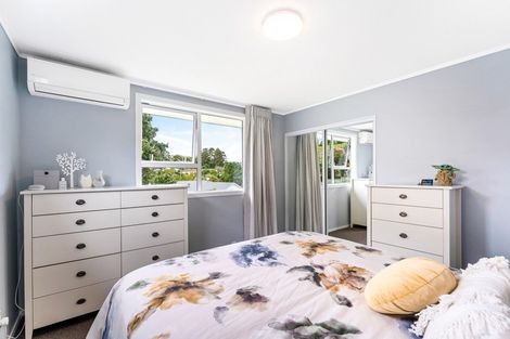 Photo of property in 6 Gaff Place, Whitby, Porirua, 5024