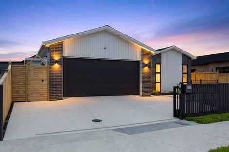 Photo of property in 12 Piko Road, Opaheke, 2113