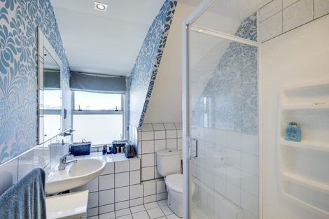 Photo of property in 249 Marine Parade, Napier South, Napier, 4110