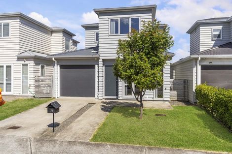 Photo of property in 35 Divide Loop, Takanini, 2112