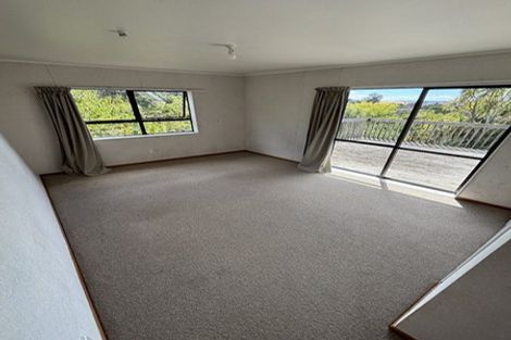 Photo of property in 22 Coster Road, Muriwai, Waimauku, 0881