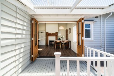 Photo of property in 1/62 Beresford Street, Bayswater, Auckland, 0622