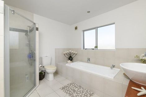 Photo of property in 3 Monaco Key, Papamoa Beach, Papamoa, 3118