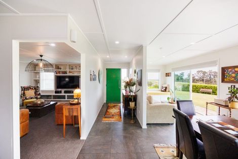 Photo of property in 165 Albert Road, Tokomaru, Palmerston North, 4474