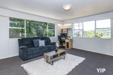 Photo of property in 71 Ironside Road, Johnsonville, Wellington, 6037