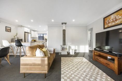 Photo of property in 9 Judena Place, Pukete, Hamilton, 3200