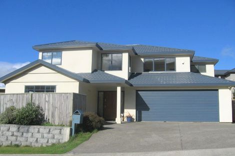 Photo of property in 3 Erlestoke Crescent, Churton Park, Wellington, 6037