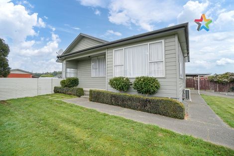 Photo of property in 14 Brooke Street, Heidelberg, Invercargill, 9812